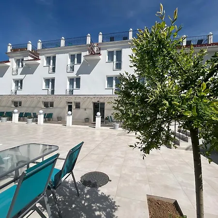 Danelis Hotel Edelény