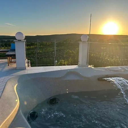 Hotel Danelis Edelény